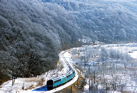 塘路駅-茅沼駅間